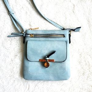 NWOT Pastel Blue Pocketbook Purse